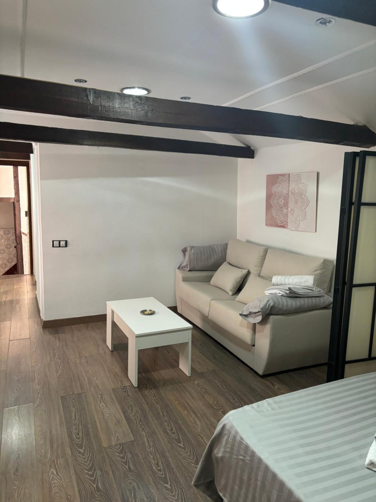 Apartamentos Mayte Толедо Экстерьер фото