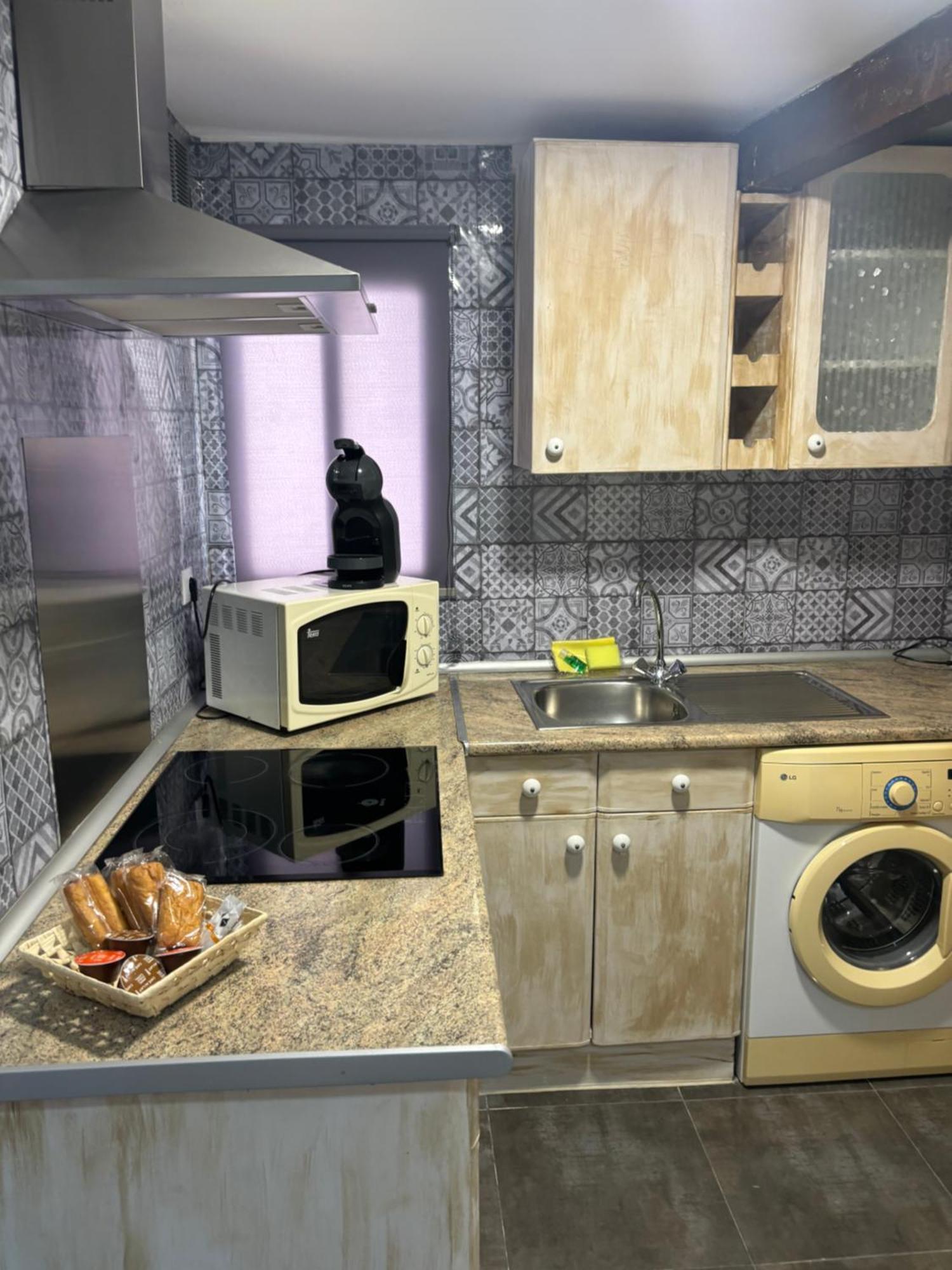 Apartamentos Mayte Толедо Экстерьер фото